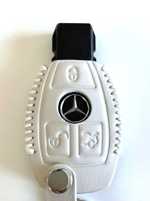 牛革ジャストに収まる ベンツ スマートキーケース W221 アイボリー色 ベンツ キーケース Benz キーケース 1