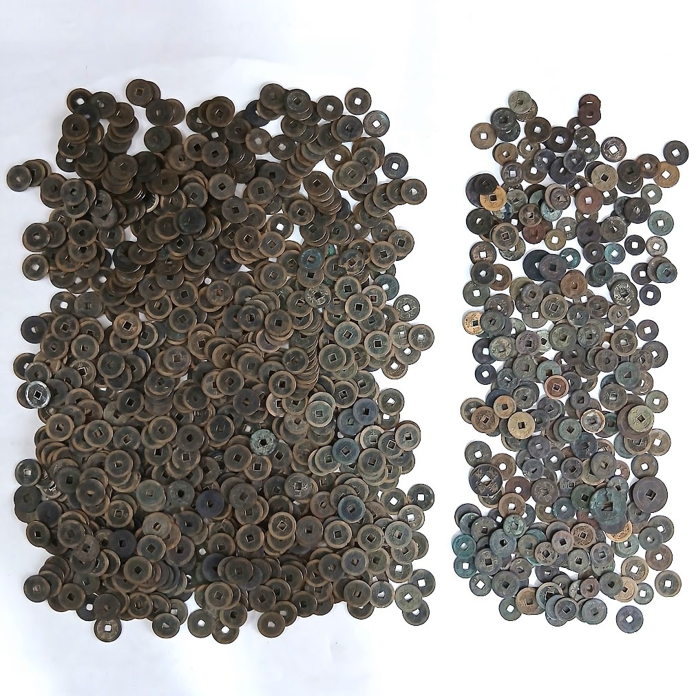 【AF-17】穴銭おまとめ　古銭　寛永通宝　乾隆通宝　文久永宝　道光通宝他　穴あき古銭　方孔銭など　旧硬貨　貨幣　大量　総重量約5838g