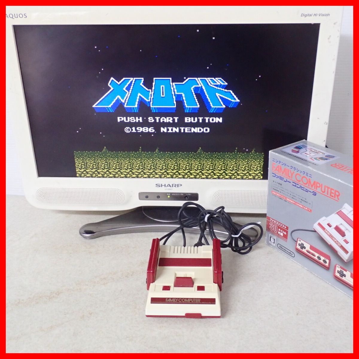 動作品 FC ファミコン ニンテンドークラシックミニ ファミリーコンピュータ 本体 箱付 CLV-101 任天堂 Nintendo【10