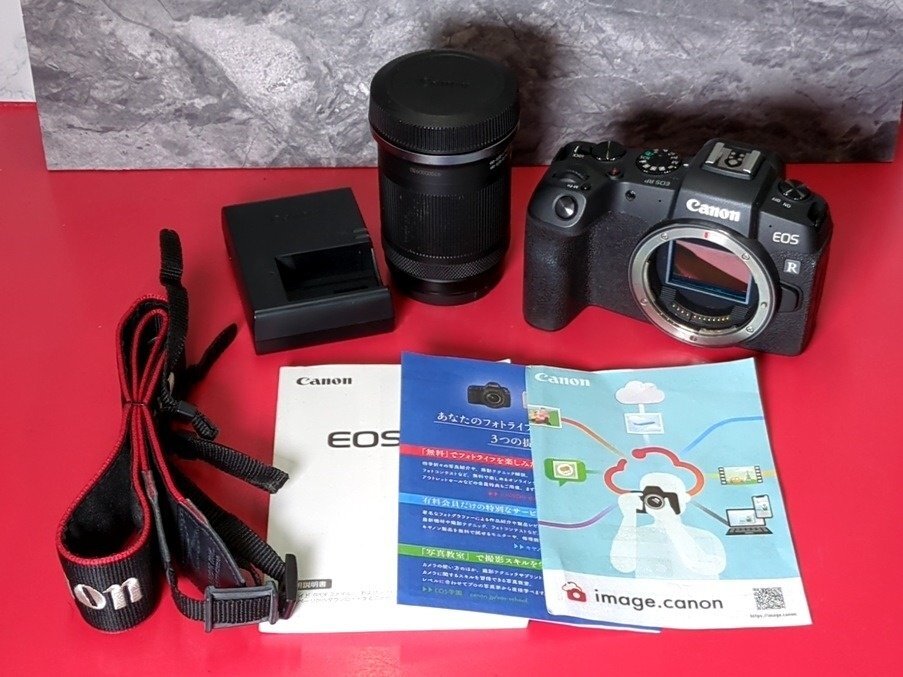 1円～　Canon　キヤノン　EOS RP　RF-S 18-150mm F3.5-6.3 IS STM　ミラーレス一眼カメラ　充電器・取説・箱付き　動作未確認　現状品
