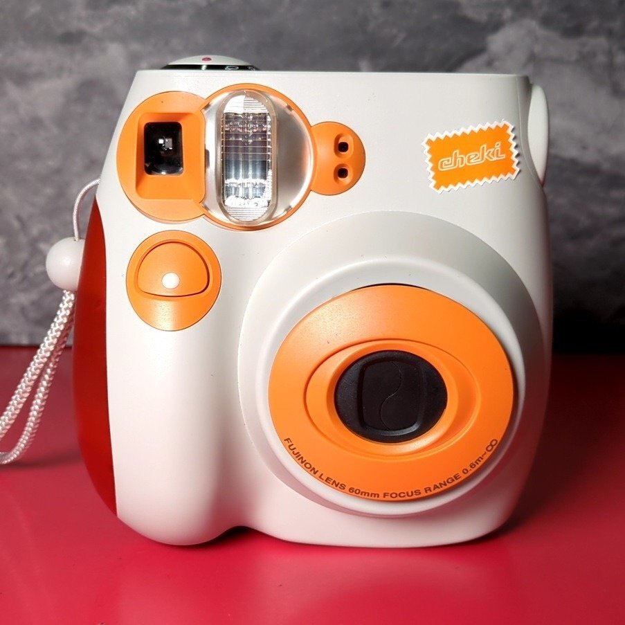 1円～　ジャンク　FUJIFILM　富士フイルム　チェキ　instax mini7　FUJINON LENS 60mm FOCUS RANGE 0.6m-∞　インスタントカメラ