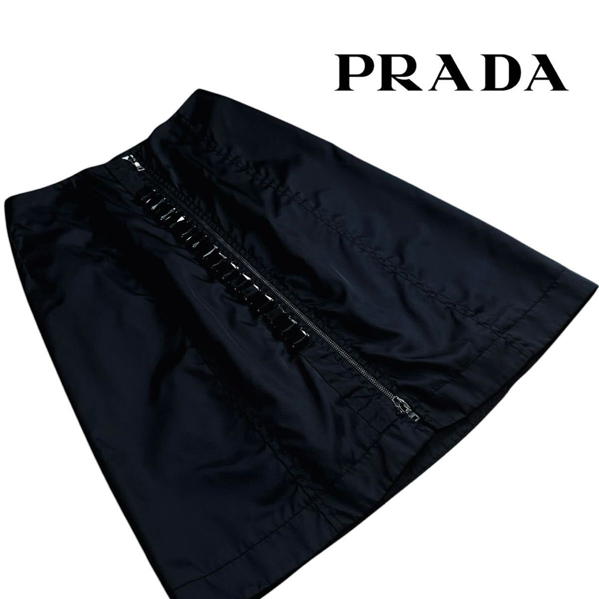 【本物保証】極美品◆ PRADA プラダ ◆フロントジッパー Re-Nylon スカート ブラッククリスタル サイズ40 L相当