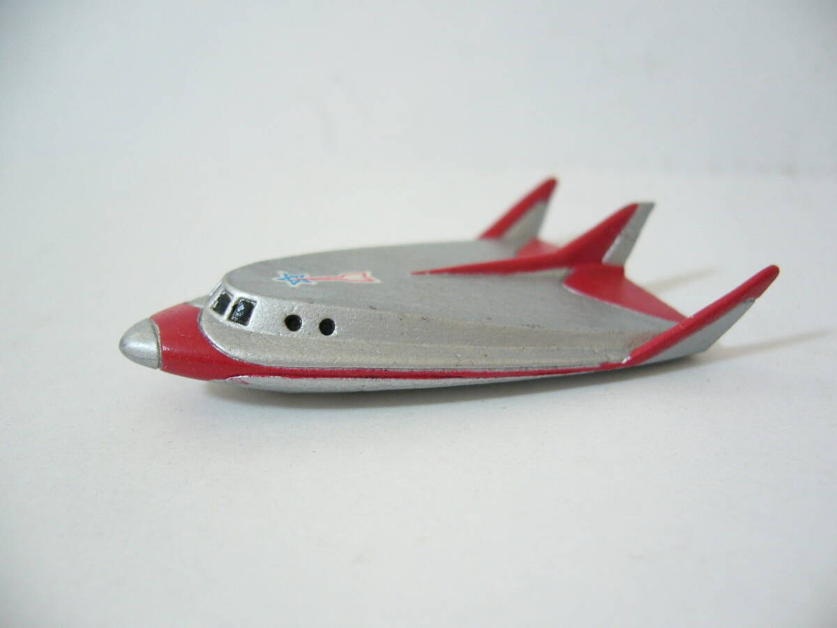 ウルトラマン　小型ビートル　食玩　ガシャポン オマケ 