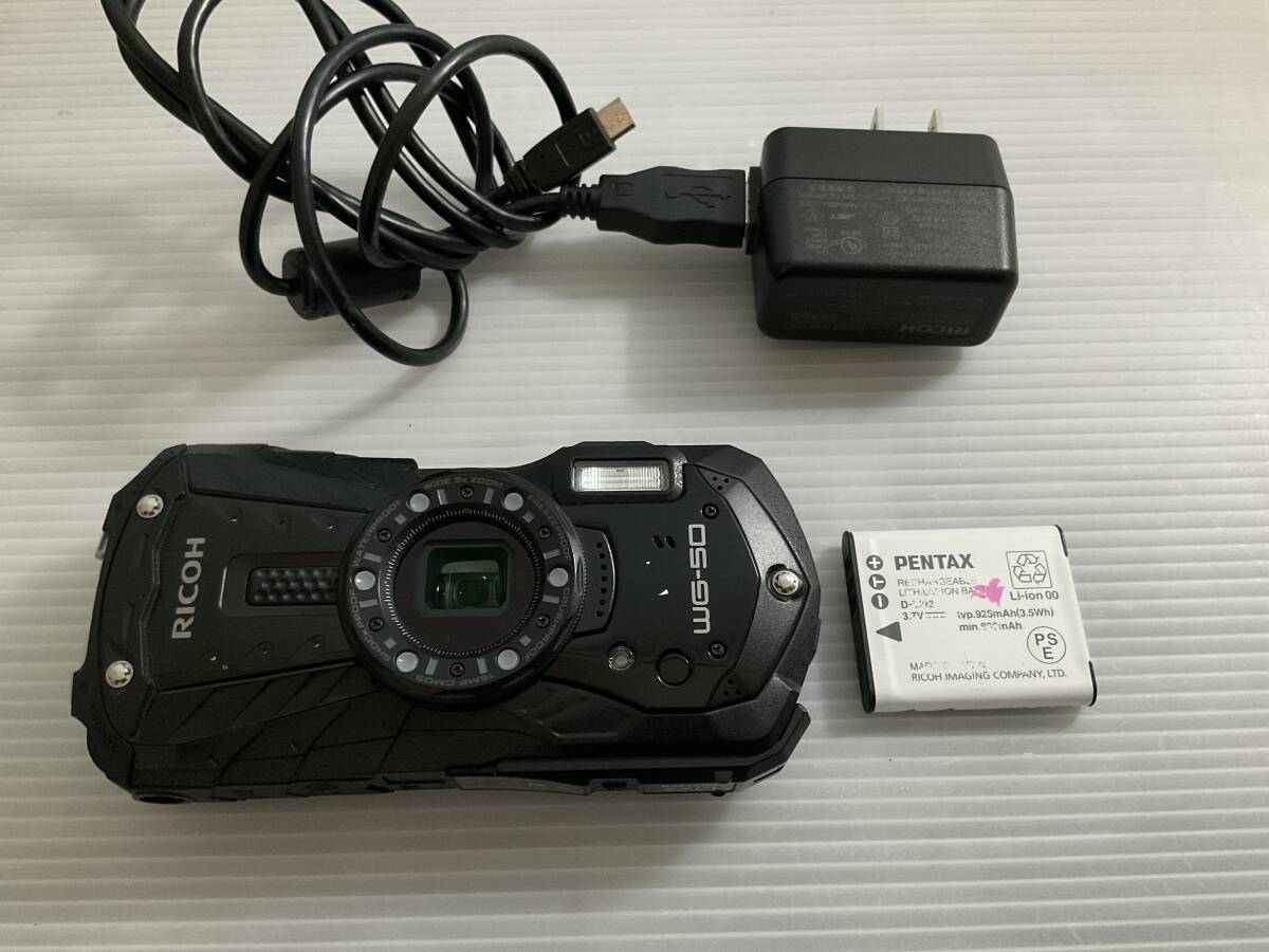 美品　防水デジタルカメラ RICOH リコー WG-50ブラック　4-20-C