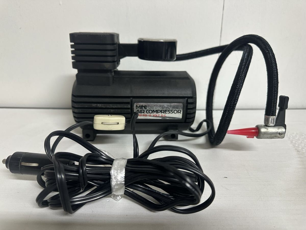 323 車　 DC12V エアーコンプレッサー