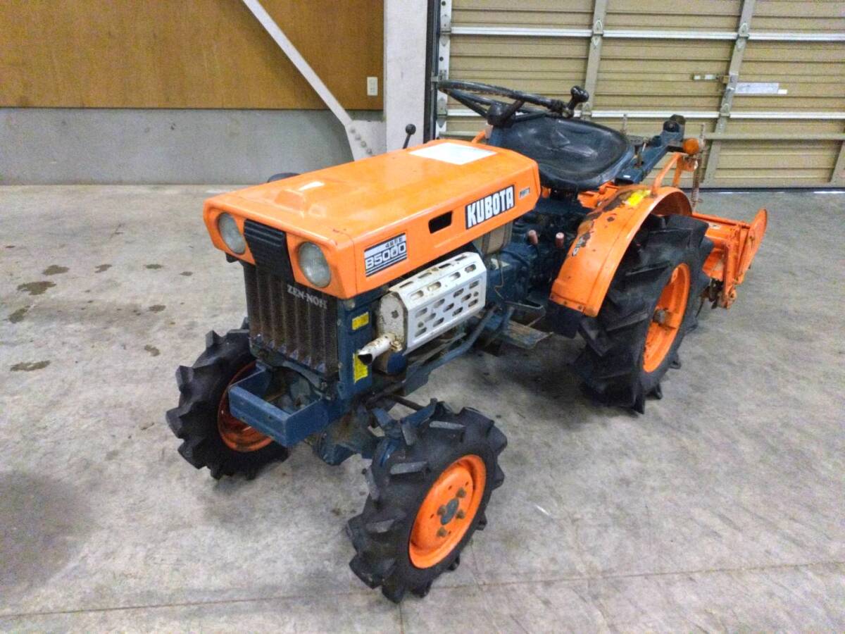 栃木 クボタ トラクター B5000 9馬力 4WD ブルトラ ロータリー幅900mm 小型 ハウス内作業 ミニトラクター 店頭販売 農機具市場 那須塩原