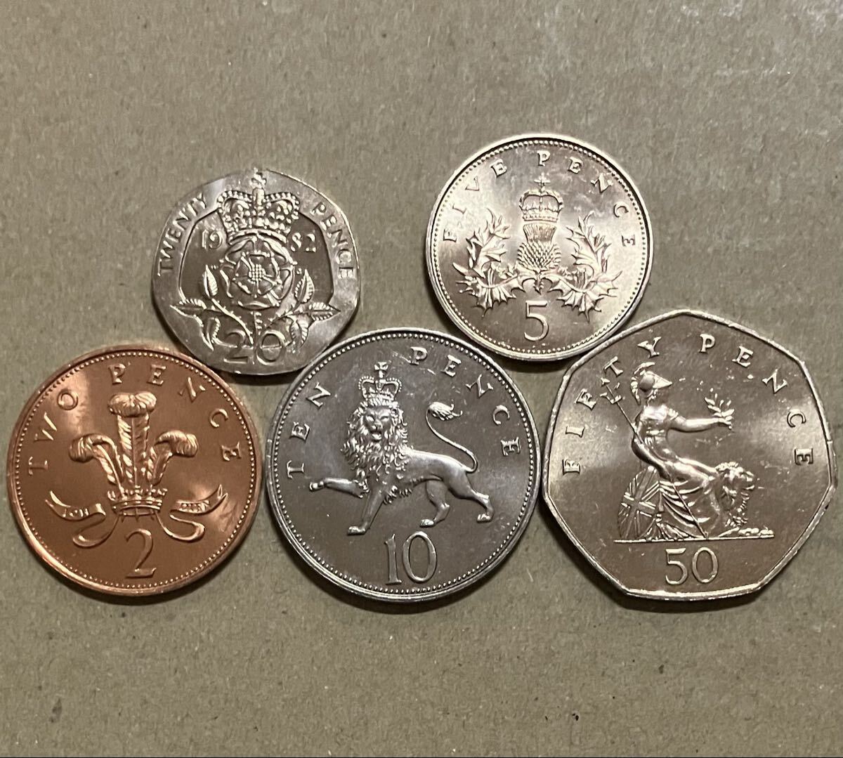 j イギリス　2ペンス　5ペンス　10ペンス　20ペンス　50ペンス　外国コイン　外国硬貨　イギリスコイン　エリザベス2世
