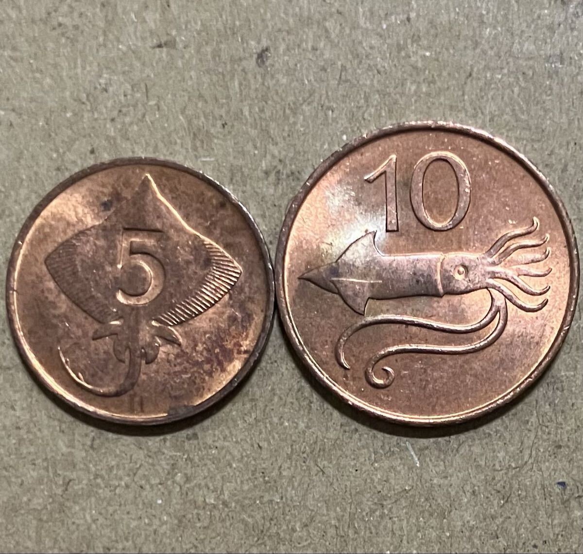 j アイスランド　5オイラル　10オイラル　2枚セット　外国コイン　外国硬貨　アイスランドコイン　