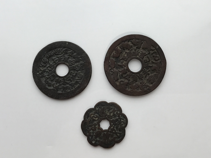 中国古銭　十二干支 八卦 3枚　中国古銭　福銭　絵銭　古銭 穴銭　希少