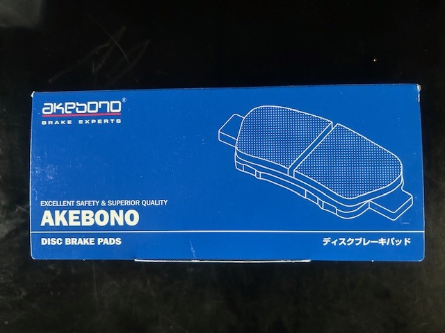 未使用　AKEBONO 曙ブレーキ工業 日産 セレナ TC24 14.01〜17.05用 フロント ディスクパッド AN-629WK