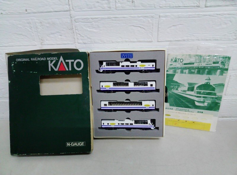 25 送料安 美品 KATO JR 北海道 ANA ビッグスニーカートレイン Nゲージ 10-304 4両 BIG SNEAKER