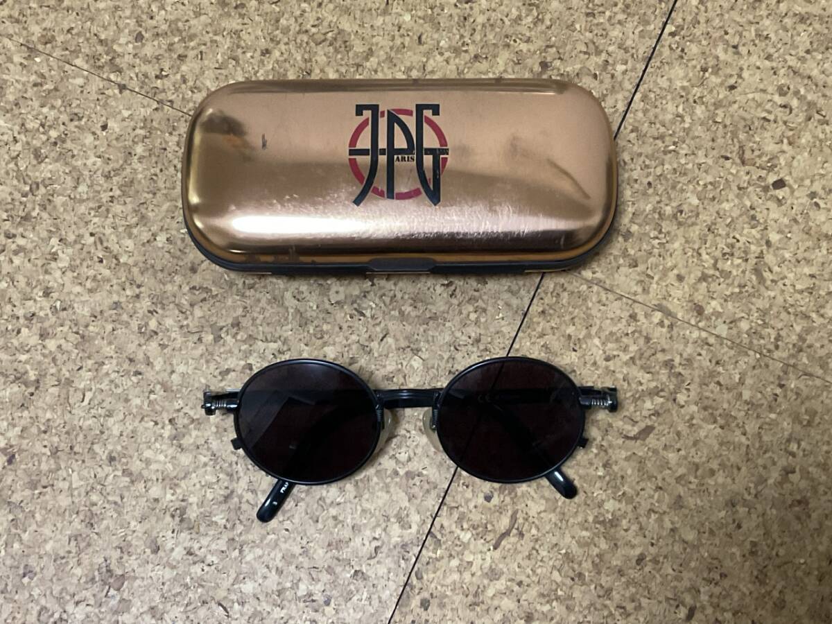 ジャンポールゴルチエ【Jean Paul Gaultier】サングラス　オーバル型　日本製　ばね蝶番　オリジナルケース付