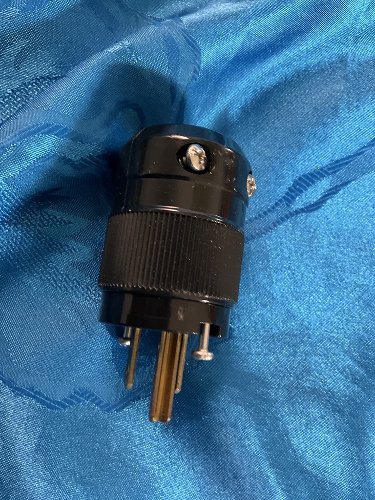 WATTGATE 5266i　無メッキ電源プラグ