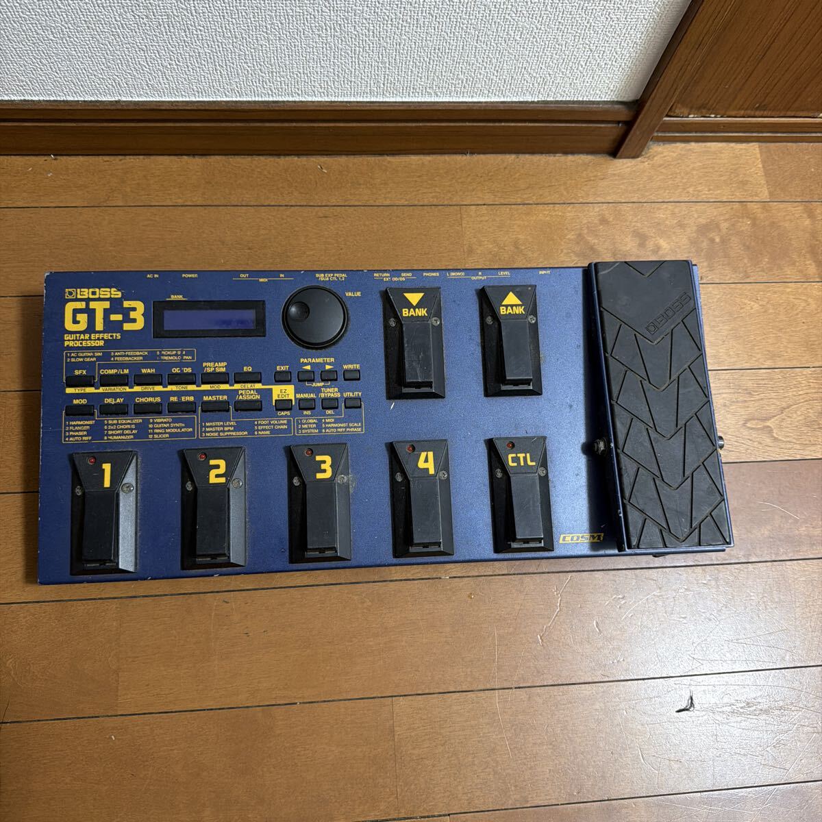 BOSS GT-3 ギターエフェクター
