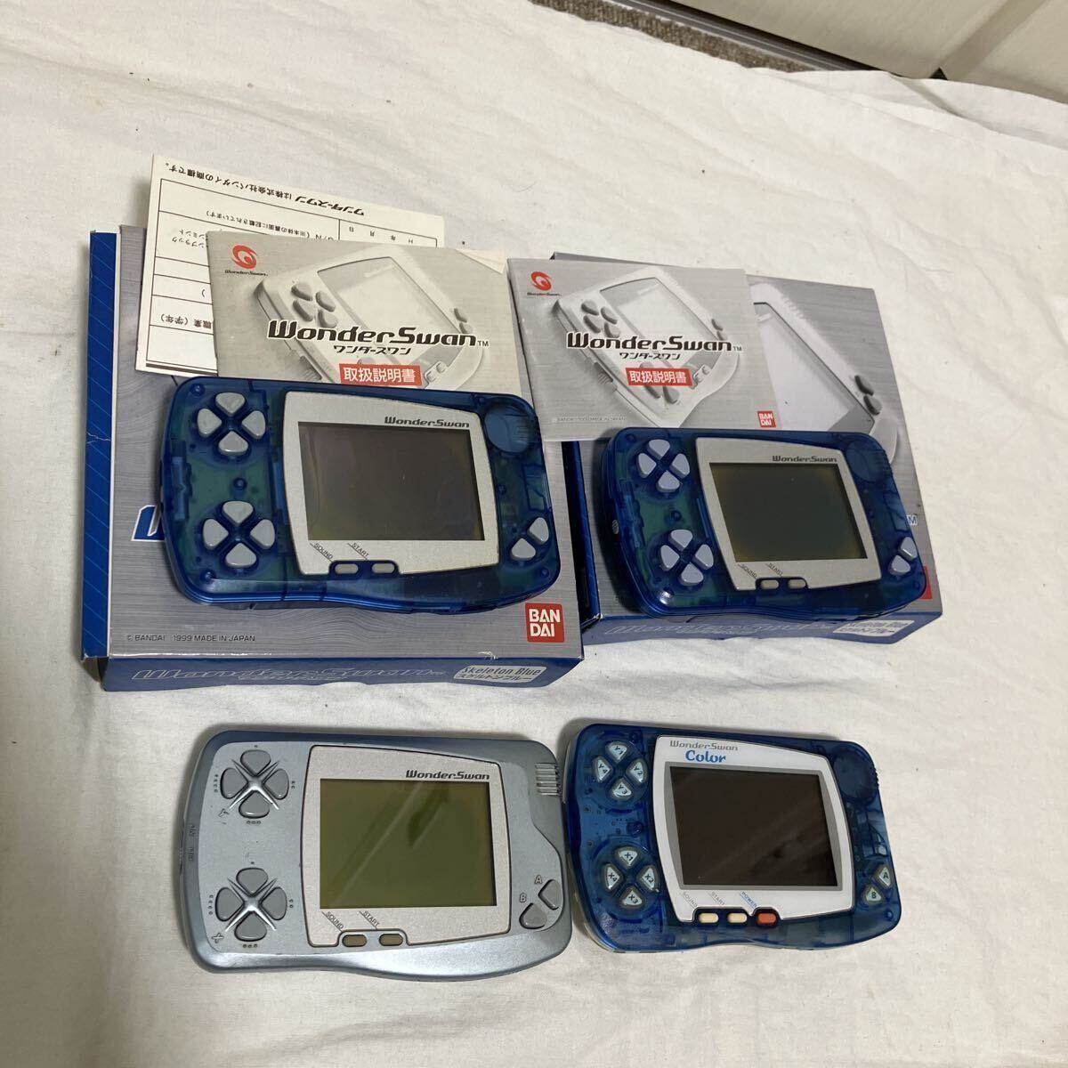 BANDAI バンダイ WonderSwan ワンダースワン 3台 ワンダースワンカラー 1台 4台セット起動確認済 現状品