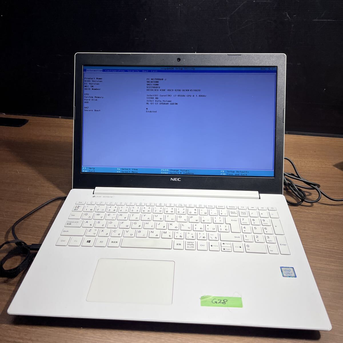 G28 100サイズ発送　中古　NEC PC-NS700MAW-J○Core i7 8550U 
