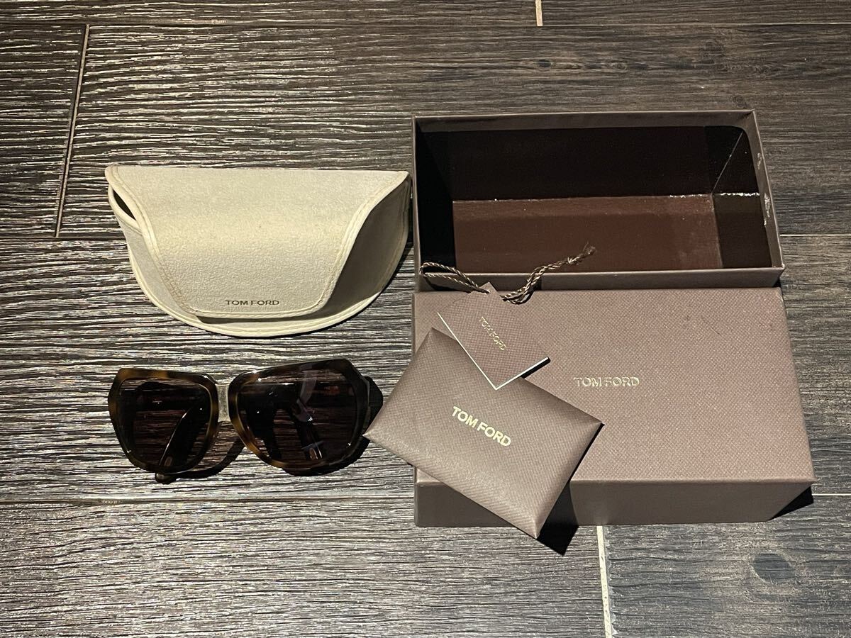 100円スタート　TOMFORD トムフォード サングラス ブラウン アイウェア　T32 TF49 状態良好　タグ、箱、ケース付き完品
