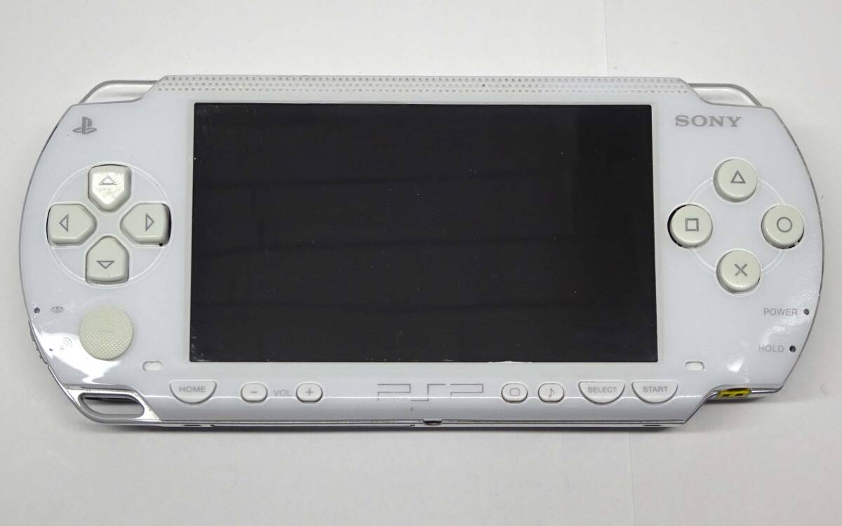 プレイステーションポータブル PSP-1000 セラミックホワイト 本体のみ バッテリー充電× ■動作OK■