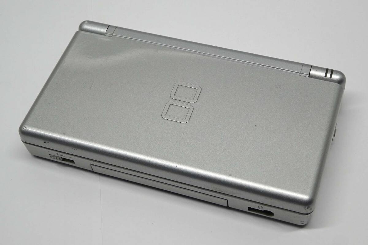 ニンテンドーDS Lite グロスシルバー 本体のみ ■動作OK■
