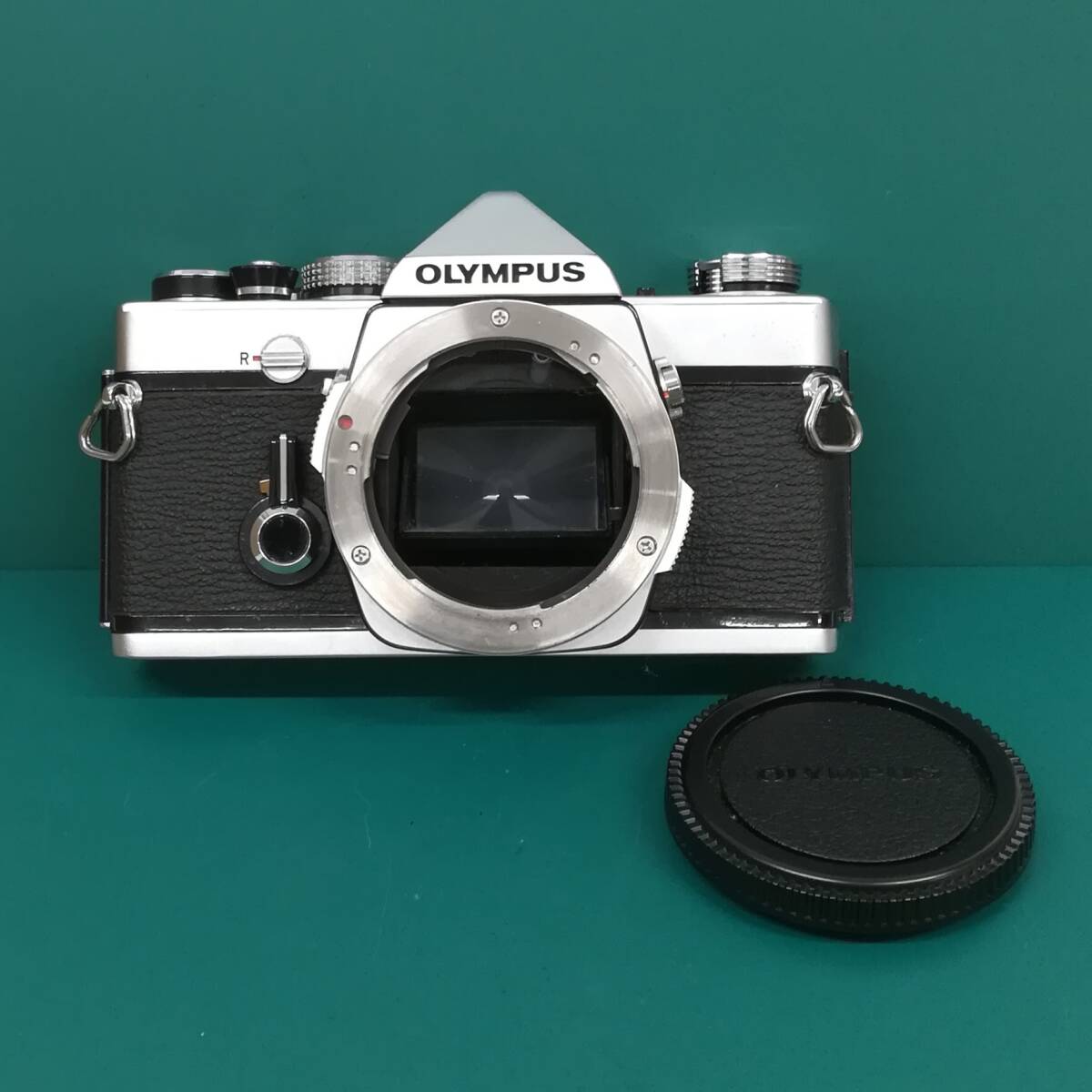 OLYMPUS オリンパス OM-1 ボディ フィルムカメラ K1238