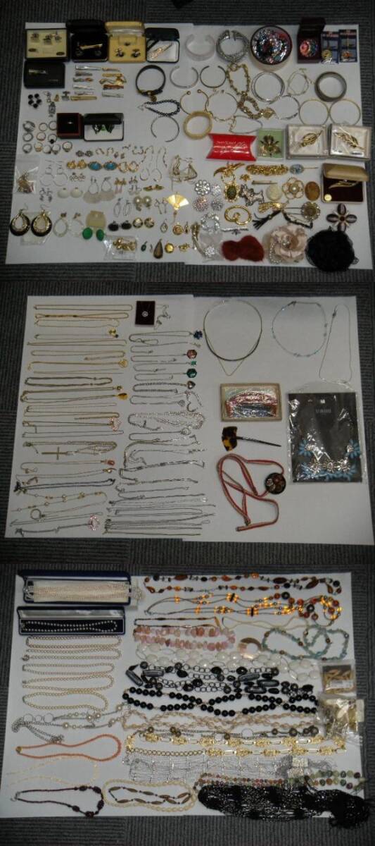 ★アクサセリー類 おまとめ/ネックレス ブローチ イヤリング 指輪 バングル タイピン 他/べっ甲 珊瑚 他/かんざし 櫛/色石 他★