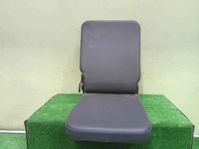 フォワード TKG-FRR90S2 センターシート 4HK1T 729 背面:8-97409-975-1 中古