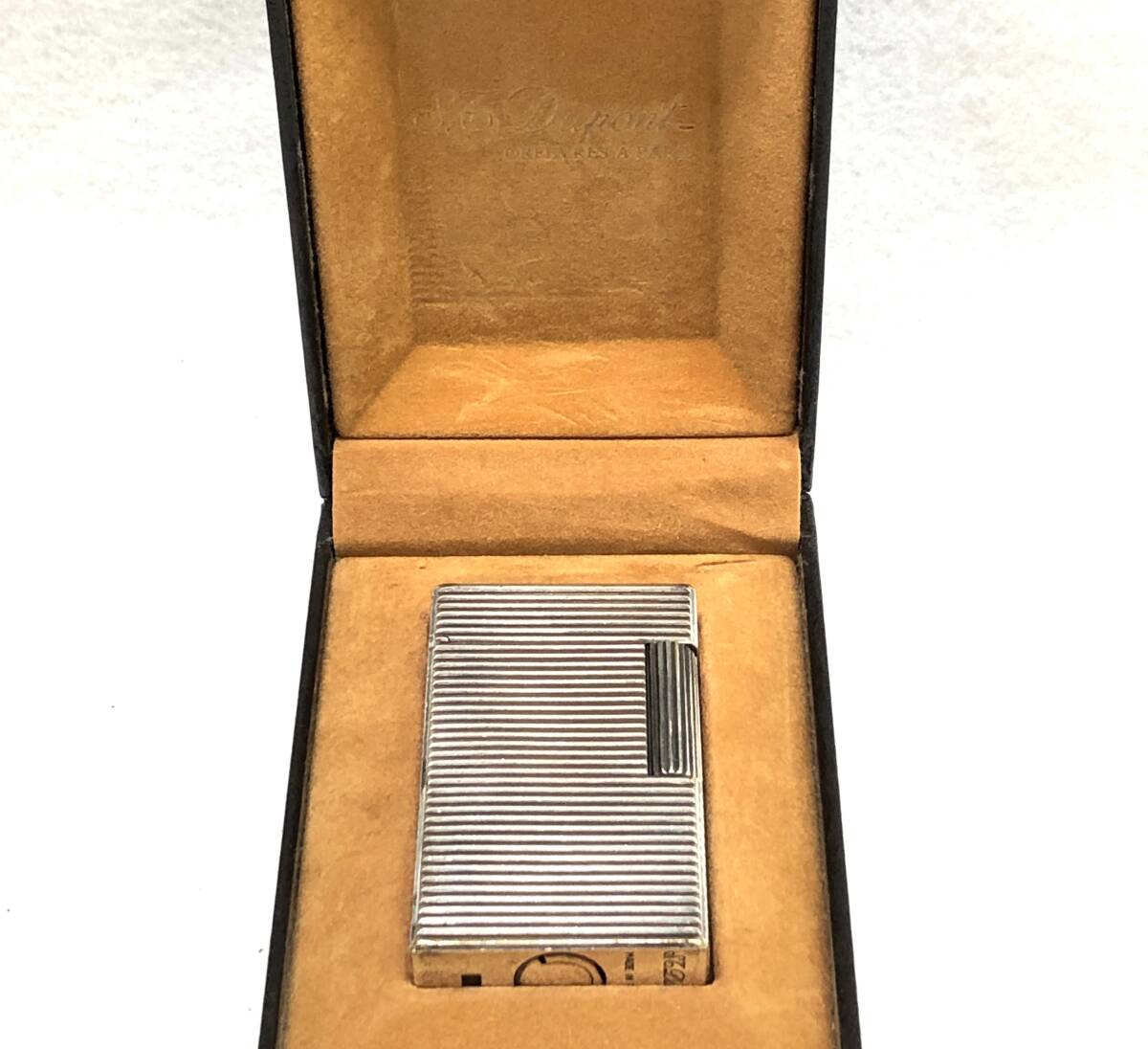 S.T. Dupont エス・テー・デュポン シルバーカラー ガスライター 火花確認済 着火未確認 現状品 箱付き 美品