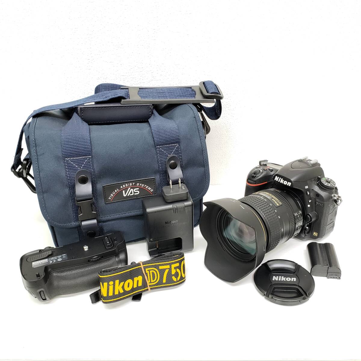 Nikon ニコン D750 AF-S NIKKOR 24-120mm 1:4 G ED デジタル一眼レフ 撮影動作確認済み 詳細動作未確認 中古品 現状品