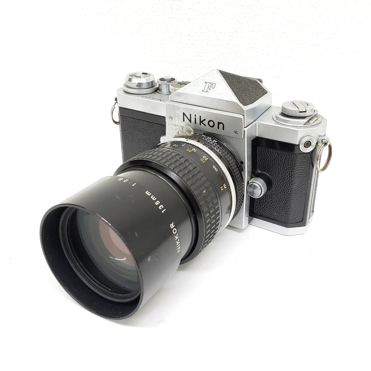 Nikon ニコン F NIKKOR 135ｍｍ 1:2.8 フィルムカメラ シルバー シャッター動作確認確認済み 詳細動作未確認 現状品