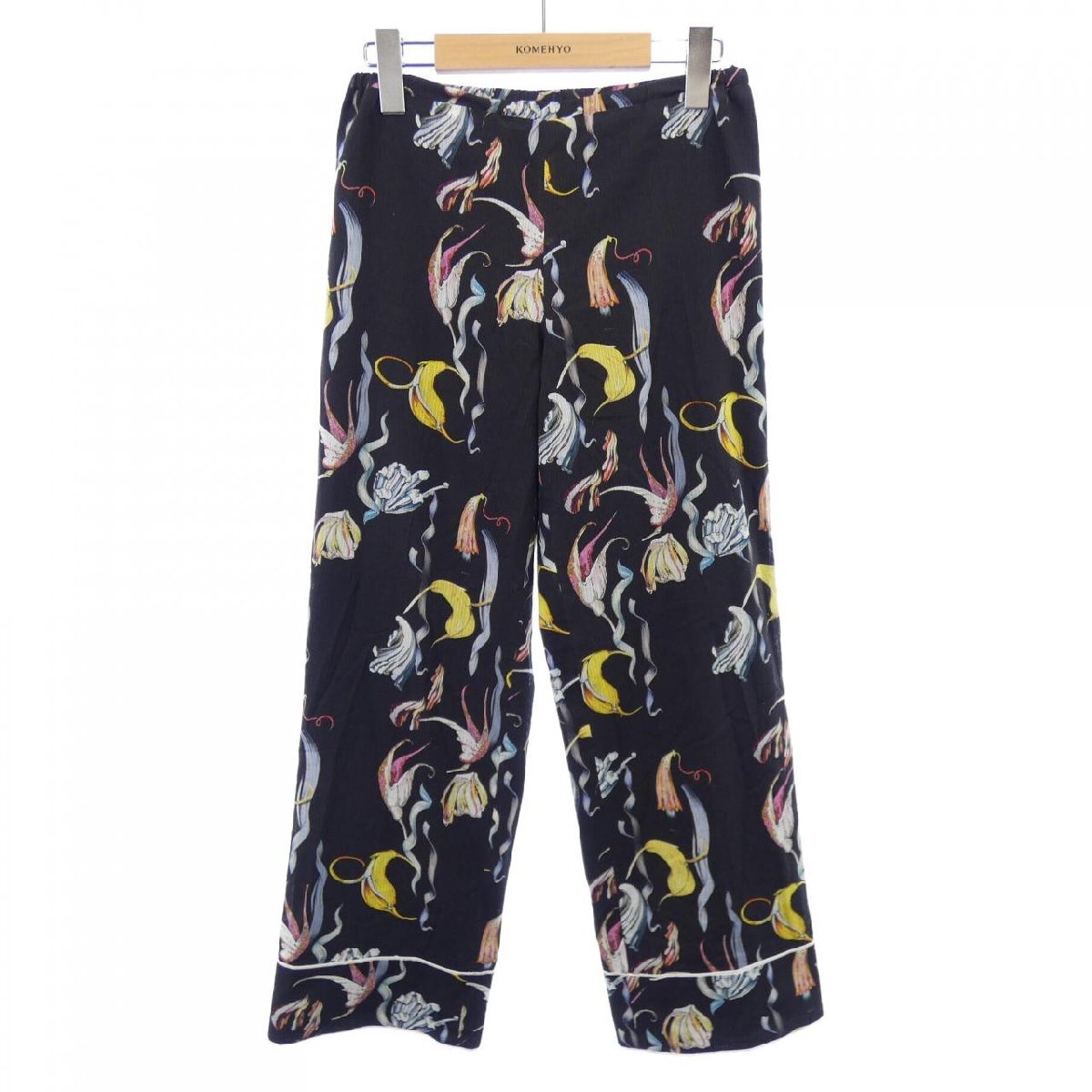 アカネウツノミヤ AKANE UTSUNOMIYA パンツ