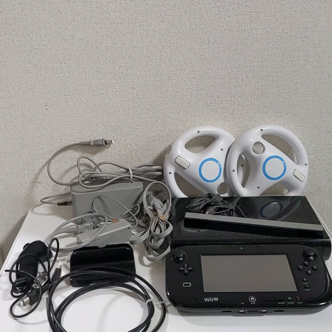 WiiU ブラック 32GB 動作品 本体 ゲームパッド ケーブル 付属 ニンテンドー Nintendo 任天堂 