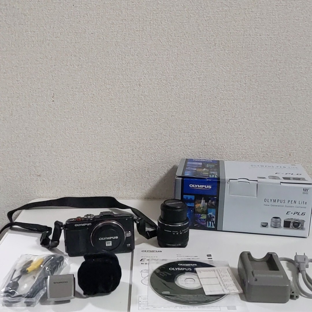 OLYMPUS オリンパス PEN Lite E-PL6 ボディ&レンズ M.ZUIKO DIGITAL 14-42mm 1:3.5-5.6 ミラーレス一眼カメラ デジタルカメラ ブラック 箱