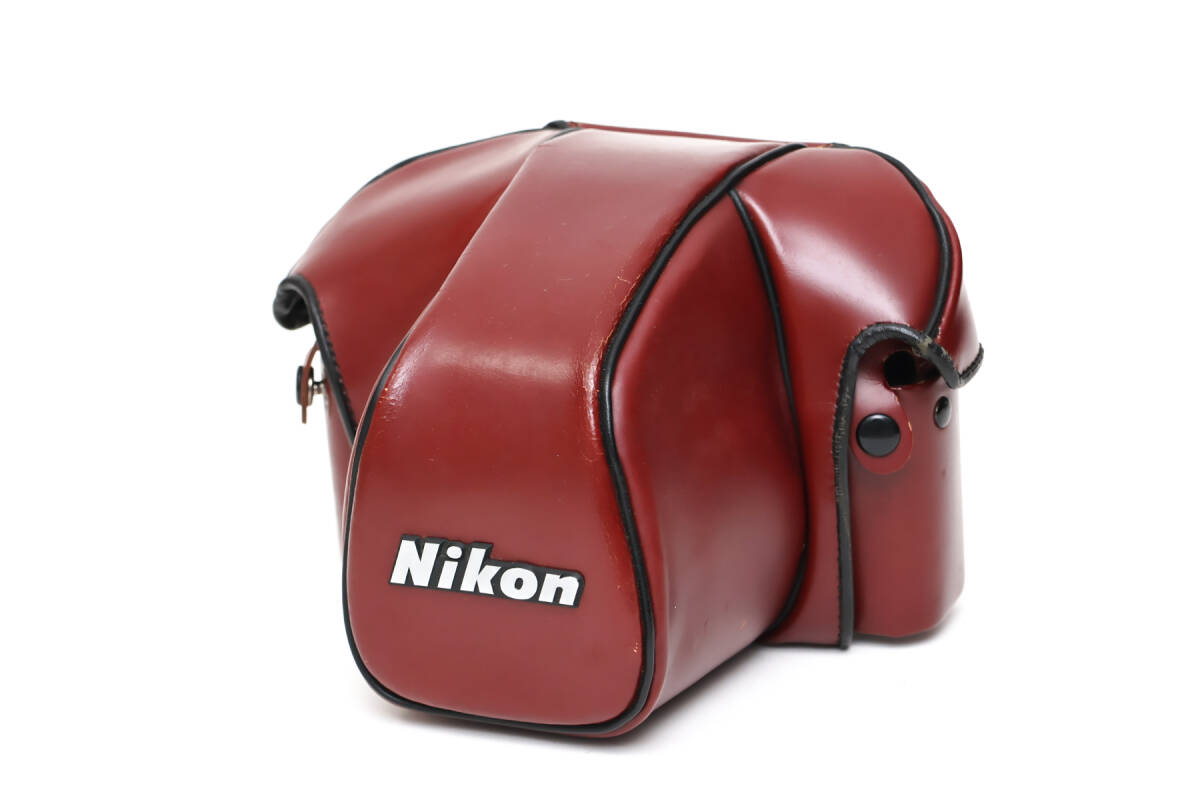 ★Nikon F3用本革ケース　CF-22　貴重品　F3/F3HP　中古美品★