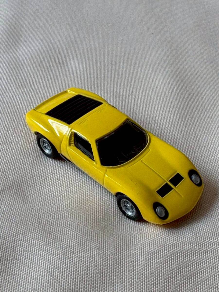 【u01455】京商 Kyosho 1/64 ランボルギーニ ミウラ P400SV イエロー ミニカー Lamborghini Miura 黄色　4ｃｍ