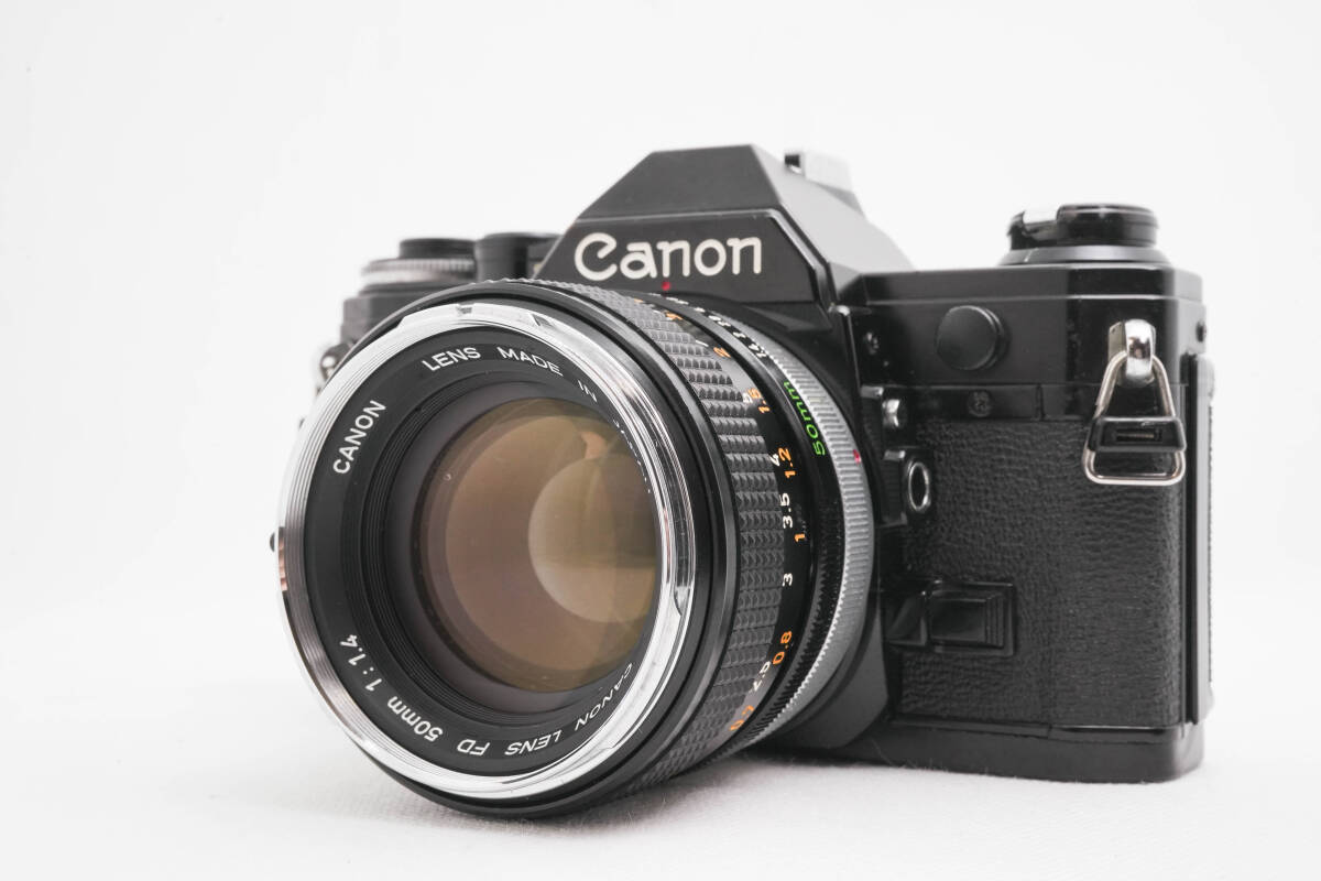 [現状品] Canon AE-1 BLACK + FD 50mm F1.4　FD キャノン フィルムカメラ MFレンズ　単焦点レンズ
