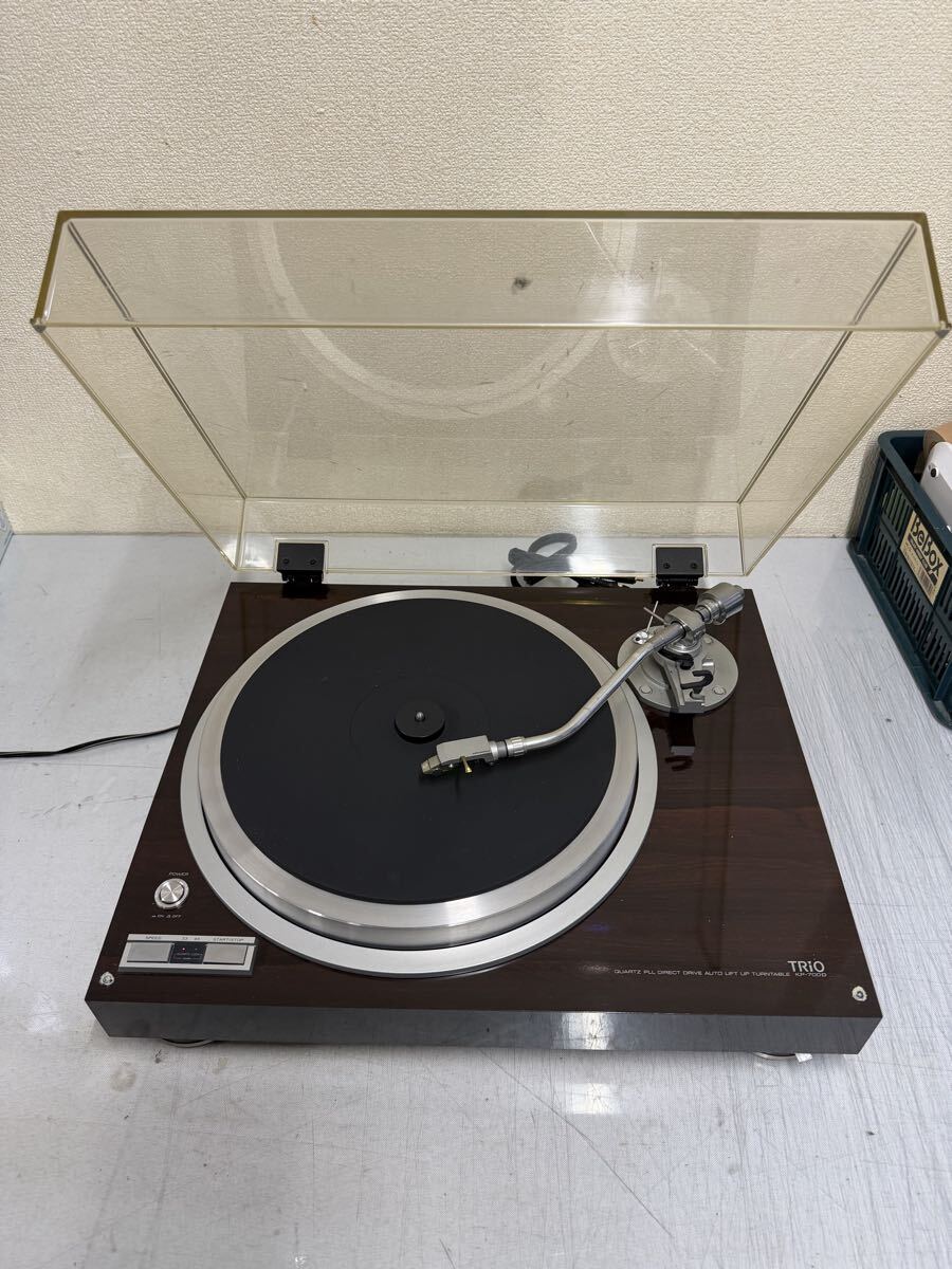 ∞2 レコードプレーヤー　TRIO KP-700D 通電