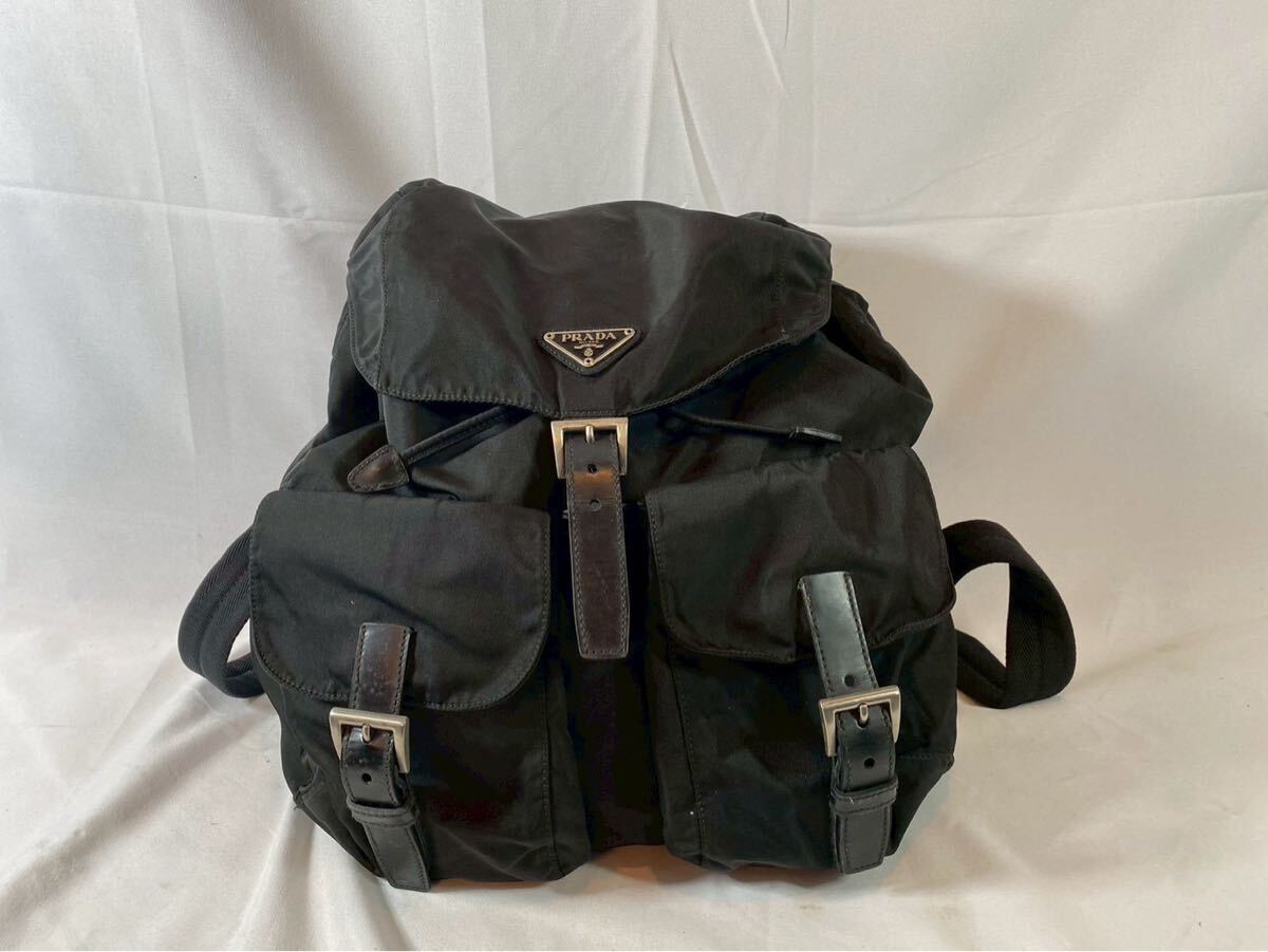 ③ PRADA プラダ　ナイロン　バックパック　リュック　巾着　三角ロゴ　【04016】