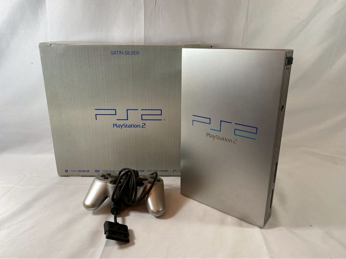 ⑤ SONY ソニー PlayStation2 プレイステーション2 PS2 サテンシルバー SCPH-50000 通電確認済　【04032】