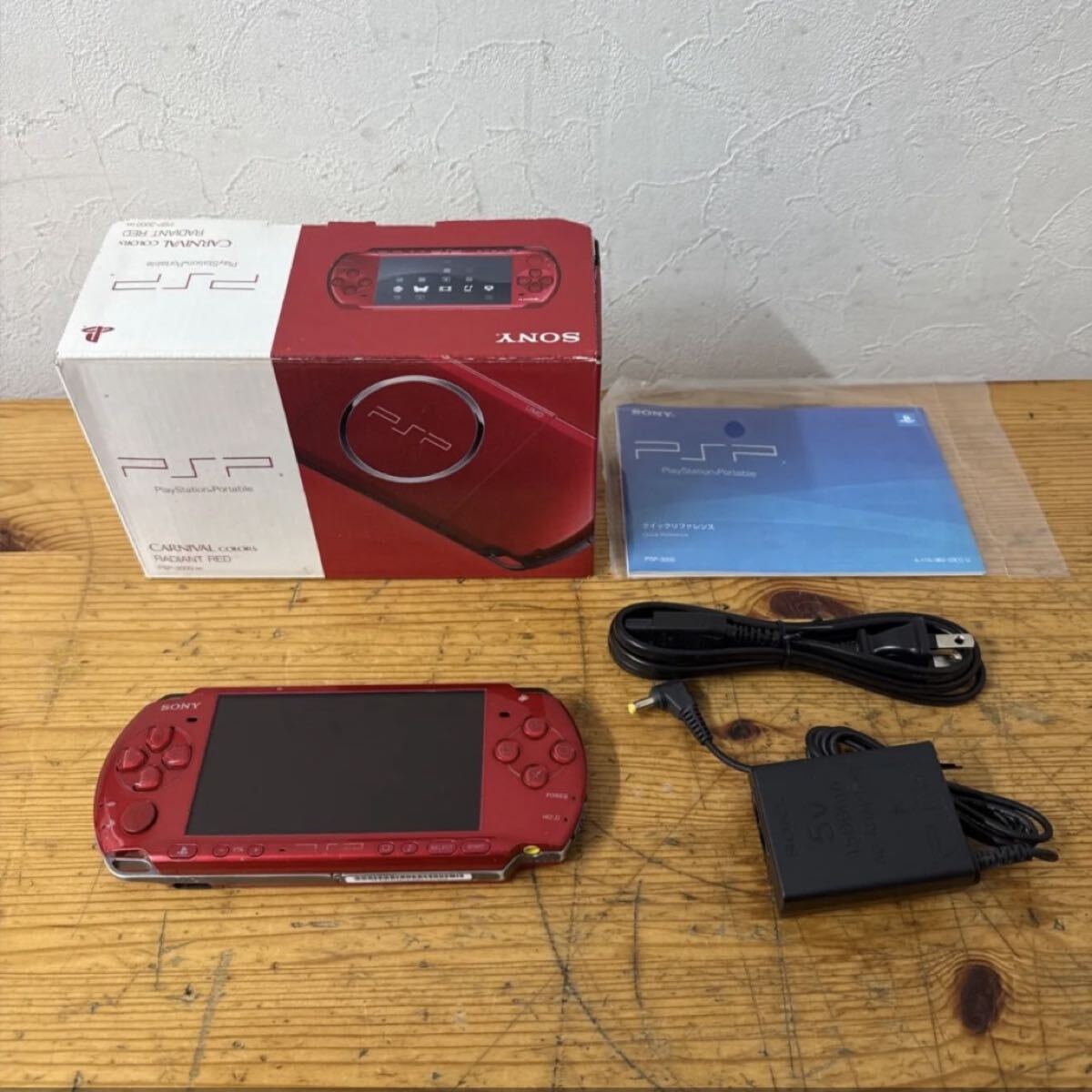 RN84 SONY PlayStation Portable PSP-3000 レッド ソニー プレイステーションポータブル 箱・充電器付き 簡易動作確認済み 現状品
