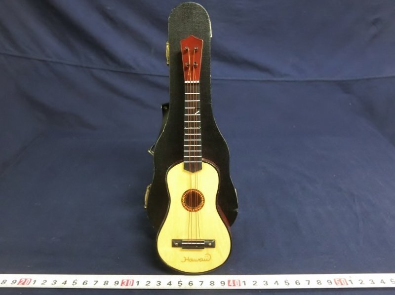 L2051 aloha oe ukulele ウクレレ オルゴール ミニチュア ギター 木製 HAWAII ケース ミニチュア ミュージックボックス