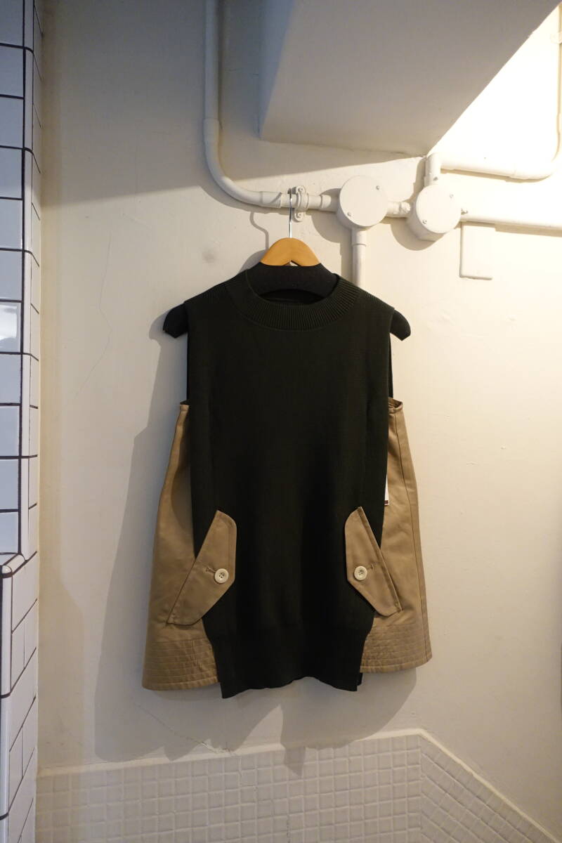 ◎sacai サカイ ニット リブ ノースリーブ 21SS 定価63800円 コットン53％ ドッキング オリーブ サイズ1 美品 21-05514
