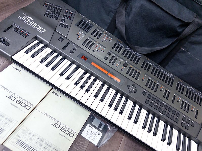 3R7164■Roland JD-800 デジタルシンセサイザー 取扱説明書・バッグ付属 ローランド■