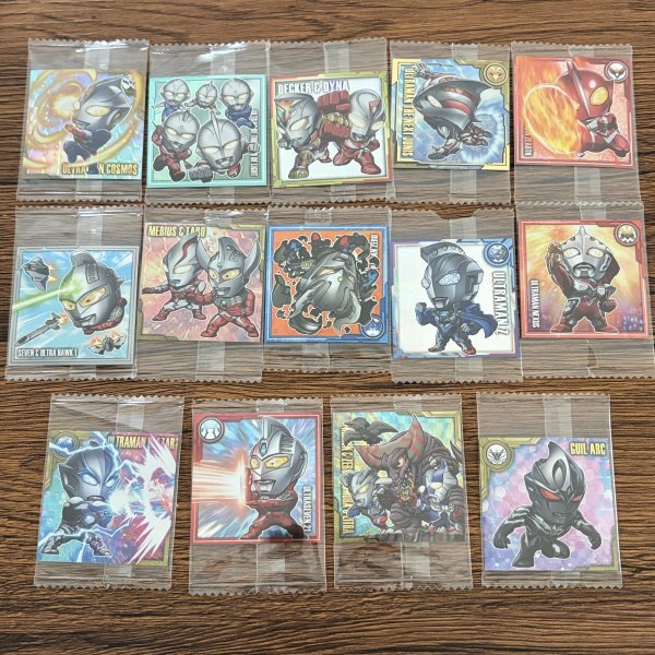 ウルトラマン にふぉるめーしょん ウルトラマンシールウエハース シール 14枚 まとめ ロッテ チョコ コスモス ダイナ メビウス 未開封