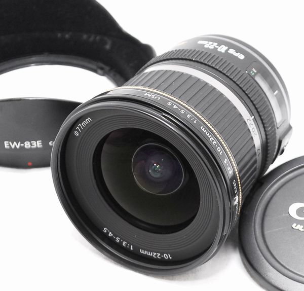 【新品級の超美品・純正フード付き】Canon キヤノン EF-S 10-22mm F3.5-4.5 USM