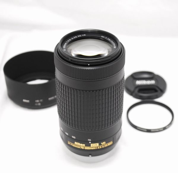 【超美品・純正フード付き】Nikon ニコン AF-P DX NIKKOR 70-300mm f/4.5-6.3 G ED VR