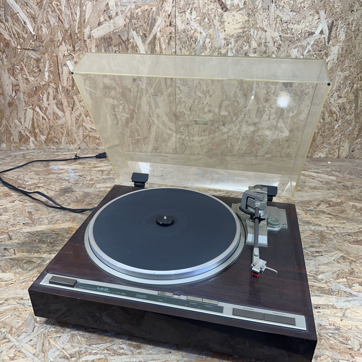 ae0411/1円〜/HITACHI/日立製作所/Lo-D/レコードプレーヤー/HT-500/ターンテーブル/カートリッジ/62-105 MKⅡ/通電のみ確認/ジャンク