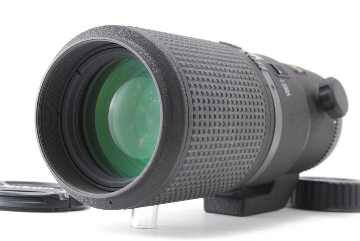 Nikon AF 200mm F4 Micro D #1036