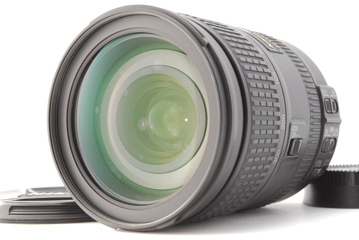 Nikon AF-S Nikkor 28-300mm f/3.5-5.6 G ED VR #1098