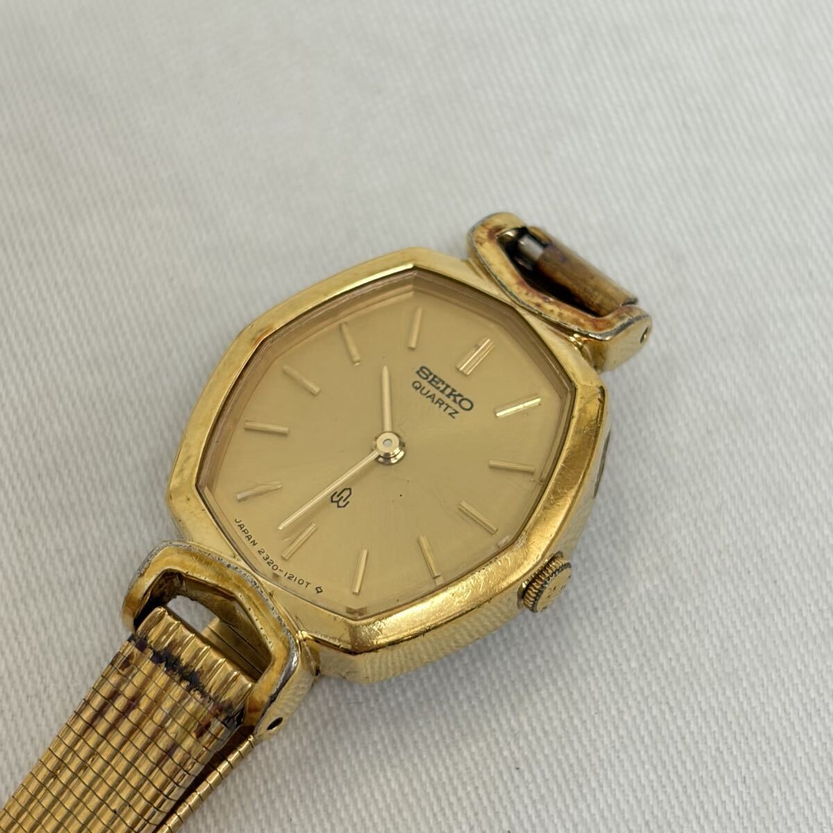 003【0401 B-1668】SEIKO セイコー 2320-5680 クォーツ レディース 腕時計 ゴールド文字盤 ゴールドカラー 不動品