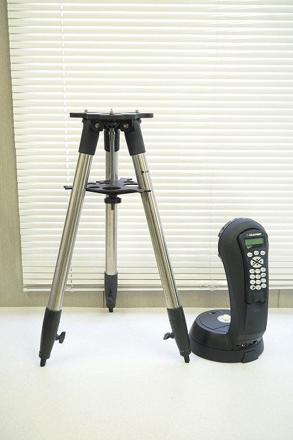 [QS][C686371216] CELESTRON セレストロン NexStar SE 架台 コントローラー/三脚 付属 ジャンク品